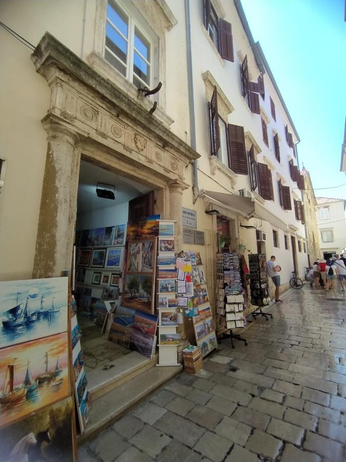 Apartment Antique Zadar - City Center Bagian luar foto