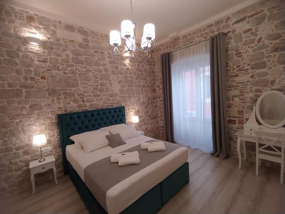 Apartment Antique Zadar - City Center Bagian luar foto