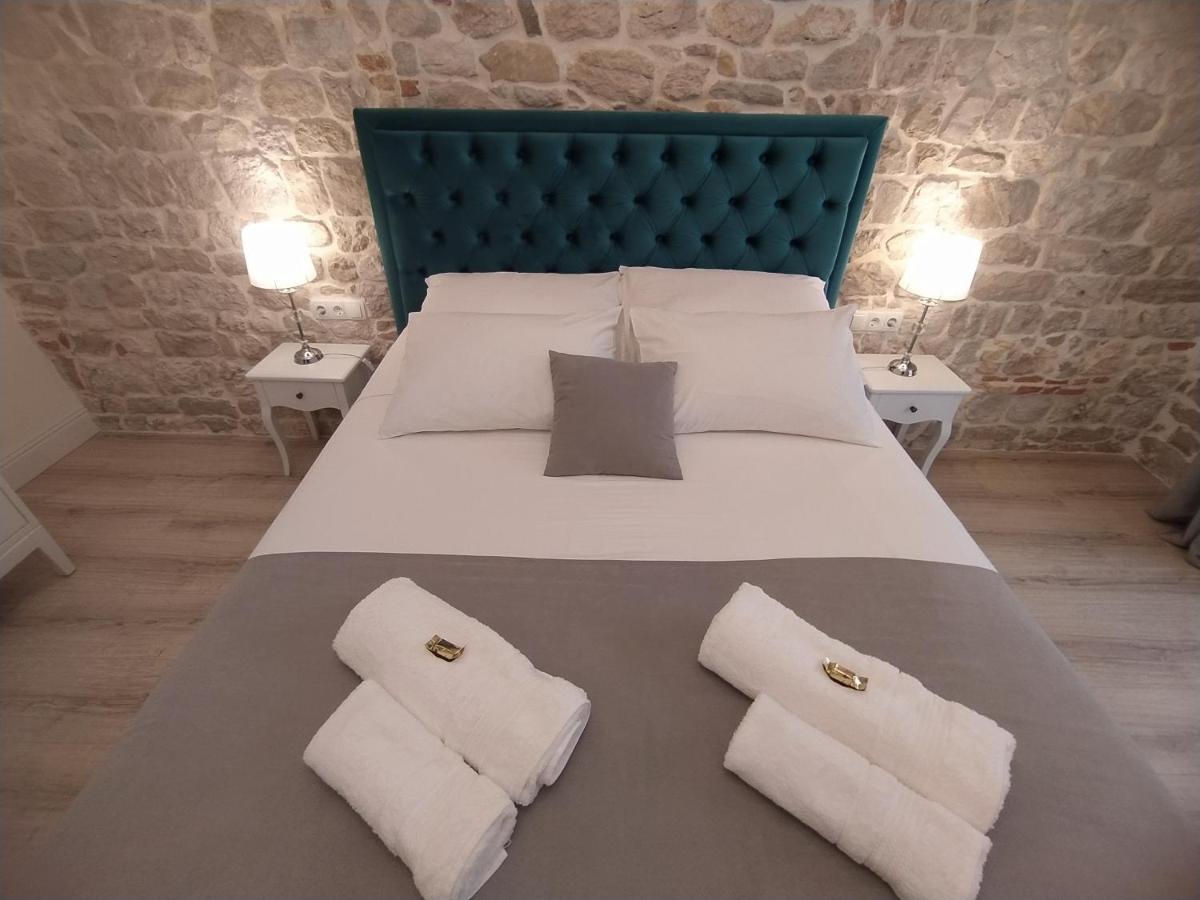 Apartment Antique Zadar - City Center Bagian luar foto